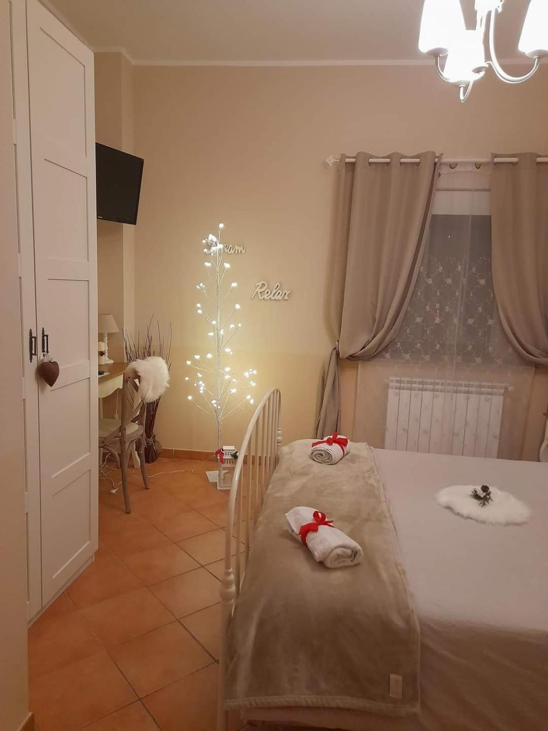 B&B Il Casaletto Monte Porzio Catone Bagian luar foto